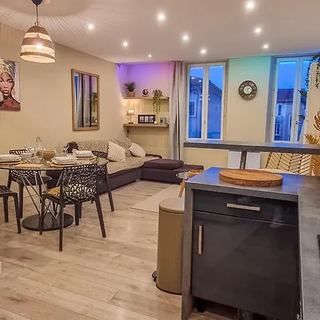 Le Saint-laurent Cocoon Design Coeur De Apartmán *